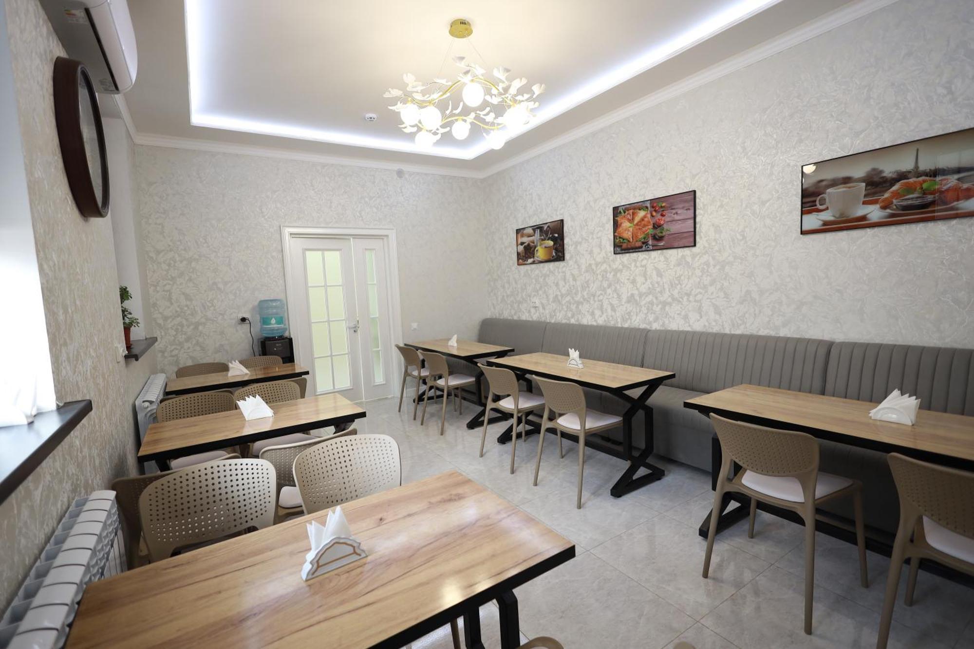 Ideal Hotel Nukus Eksteriør billede